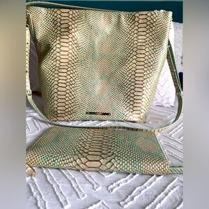 Brahmin Purse & matching Wristlet Wallet